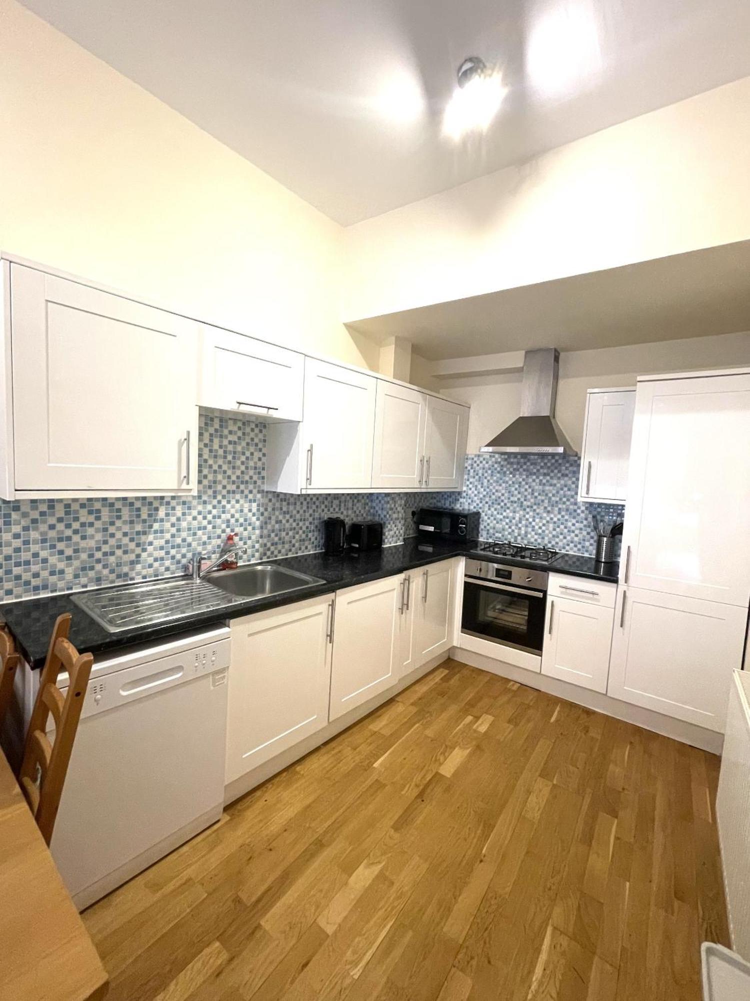Kings City Centre Apartments لندن المظهر الخارجي الصورة